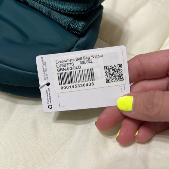 Lululemon everywhere belt bag “velour” - Picture 5 of 6